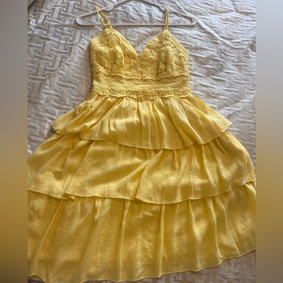 Rebellion Dresses & Skirts - Yellow summer cute dress